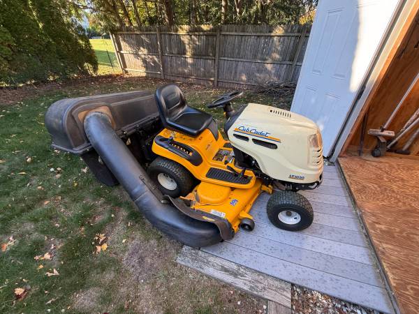 lawn Tractor 1