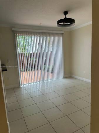 $3,000 / 3br - Casa en renta house for rent (Miami)64002016238977124