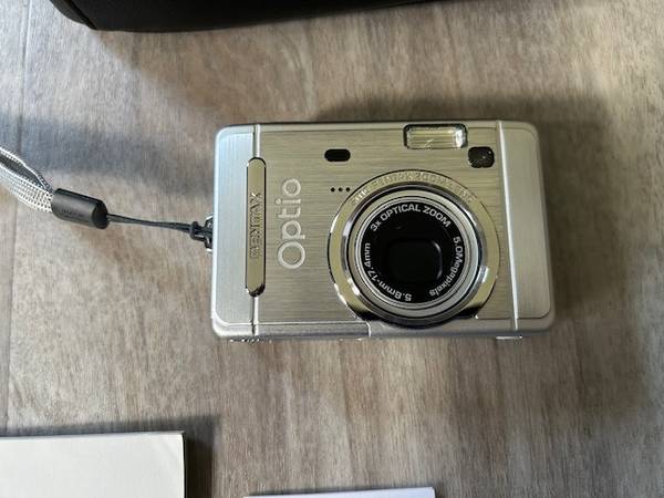 PENTAX ペンタックス　Optio S50 SDカード付 ぼくのカメラ］PENTAX Optio S50 - かめら文庫
