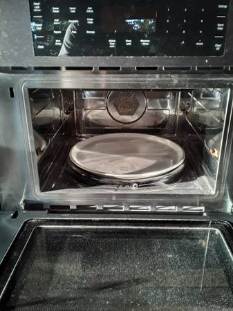 Microwave oven 1