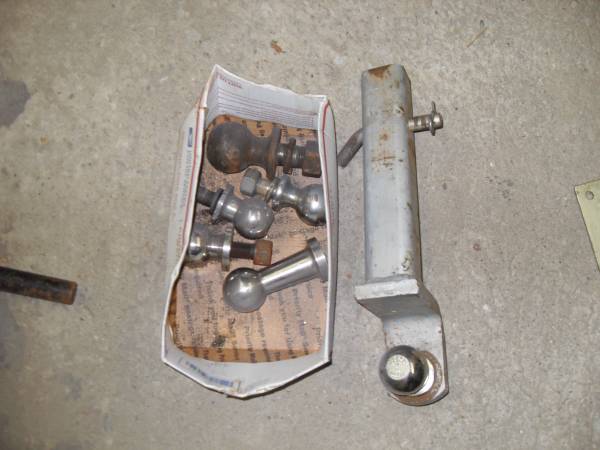 2 inch hitch and balls 1