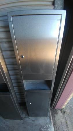 Paper Towel Dispenser/Receptacle 1