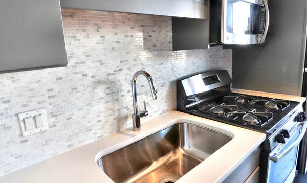 $2,260 / 1br - South Loop Convertible Apartment W/D, Pool, Gym, Balcony (South Loop)63898731146499124