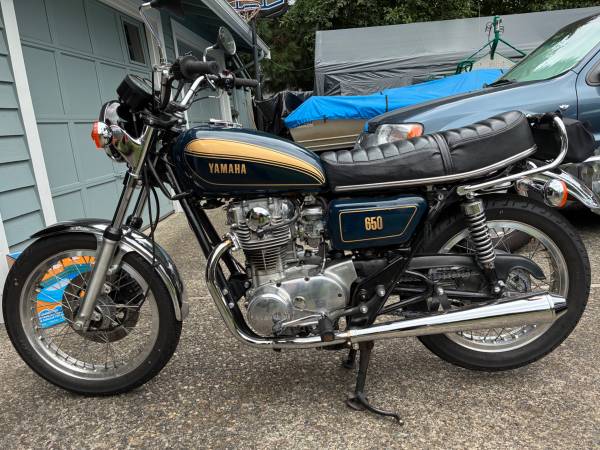 1977 Yamaha XS650D
