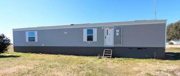 $44,999 / 2br - 924ft2 - 2023 Manufactured Home For Same - Home Must be Moved (Splendora, TX)63924168566275121
