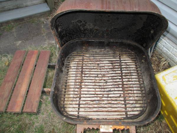 BBQ Grill 1