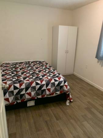 $1,050 / 4br - Habitación amueblada agradable en Livermore (dublin / pleasanton / livermore)63668044818179122