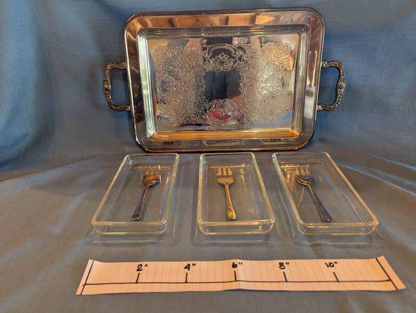 12" Eales #1779 Silverplated Footed Serving Platter 1