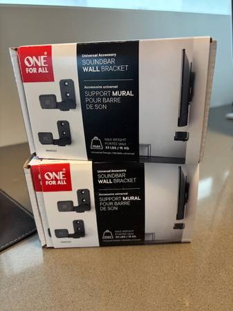 Universal Soundbar Brackets 1