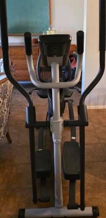 ProForm Hybrid Trainer - 2-in-1 Elliptical & Recumbent Bike 1
