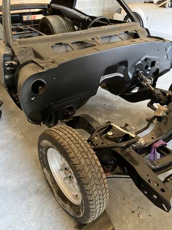 chevrolet Camaro - $15,000 (Manchester)63621545656577121
