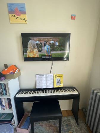 $1,850 / 1br - BEAUTIFUL 1BED ROOM WITH HEAT INC, WASHER/DRYER IS IN B/D. (ASTORIA)63949685170818123