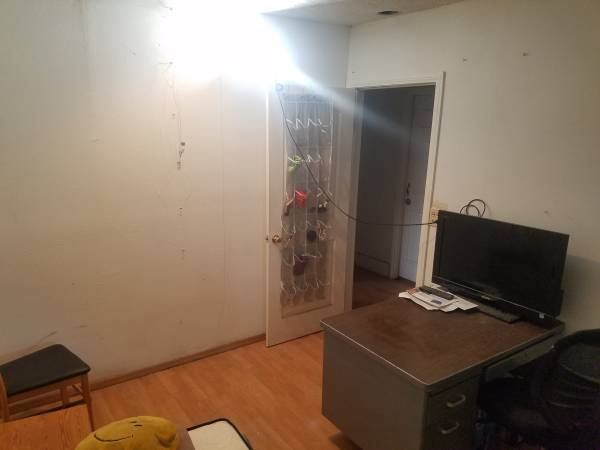 $520 / 93ft2 - $520 private room (Pasadena)63912983396226121