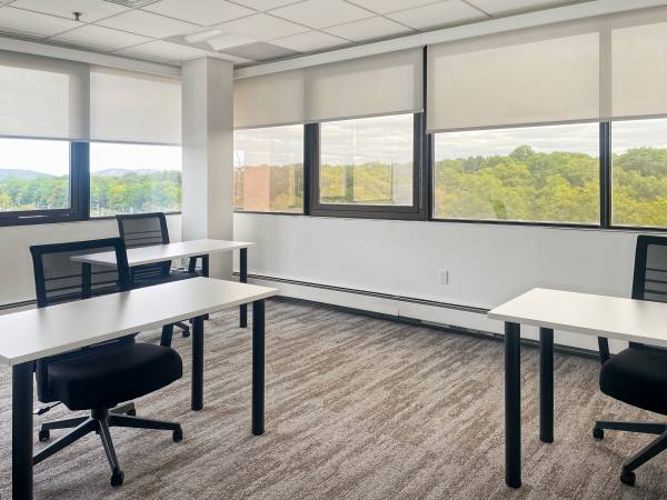 Tech-friendly office available now 1