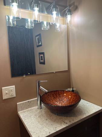 $550 / 2br - 950ft2 - 2 bdrm Off season weekly rental (Salisbury Beach)64213537206401121