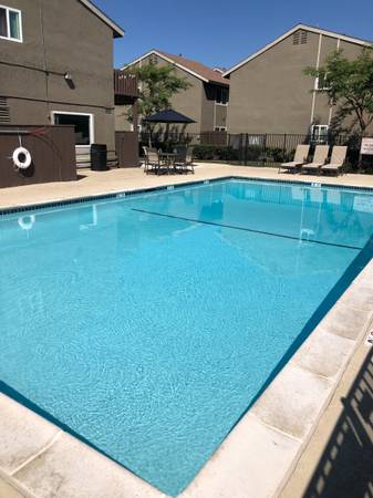 $2,116 / 2br - 925ft2 - Beautiful Affordable Apartment!! Central air conditioning!! Available! (Escondido)63663802807169120