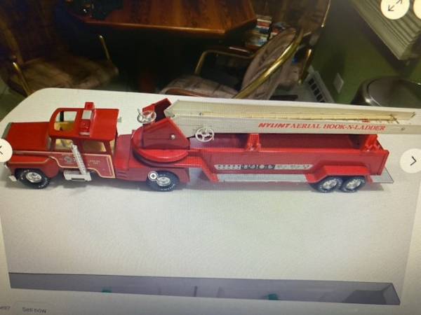 Vintage Nylint 885 Hook & Ladder 1