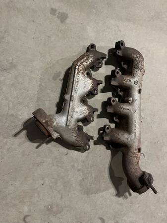 351cleveland exhaust manifolds 1