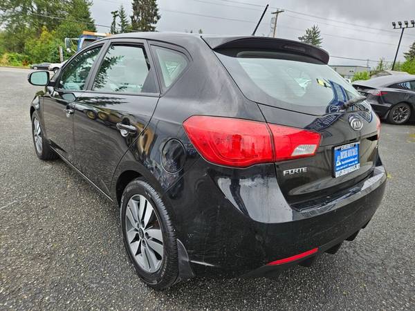 **Super Sale** 2013 Kia Forte5 EX **We Finance** - $4,999 (#1 Pre-Owned Selection baysideautosales.)63470610718977122