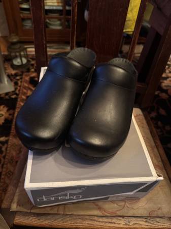 Dansko Karl Box Men's Clogs US 12.5 - 13 (EU Size 46) 1