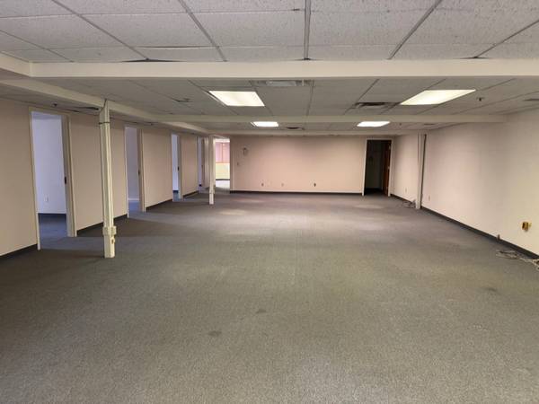 $2,800 / 2800ft2 - Espacio de oficinas (Littleton)63856339463041120