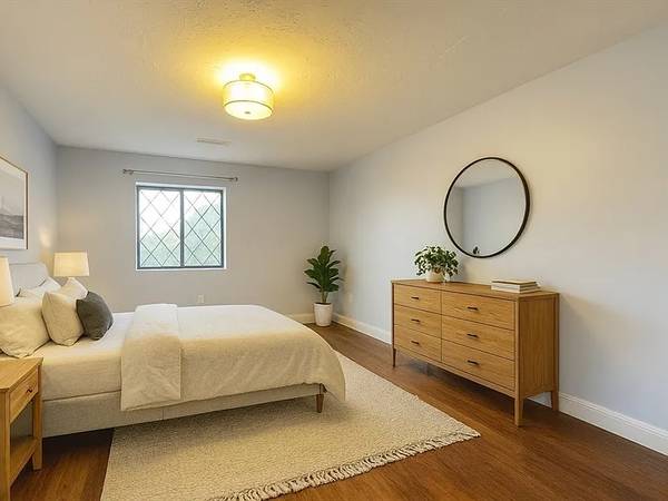 $2,800 / 1040ft2 - Quincy Center Condo rental63839295539715124