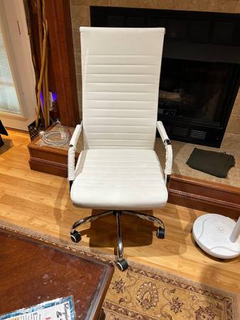 White Office Chair 1