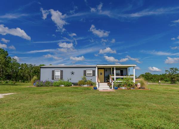 $425,000 / 1br - Casa de 1/1 en 10 Acres Totalmente Cercadas 🌳 (Williston)63823026604163120