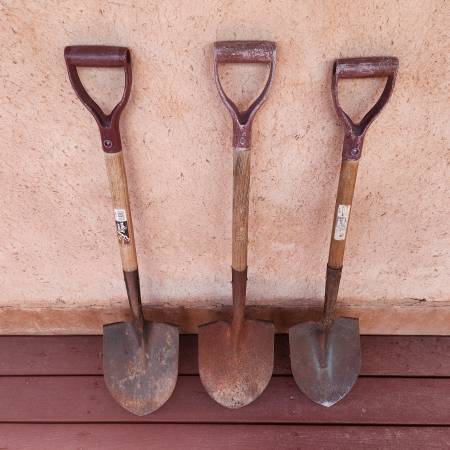Spade shovels 4 foot 1