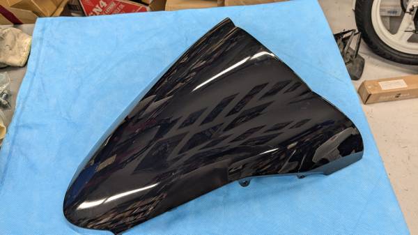 VFR800 2002 - 2009 Windscreen 1