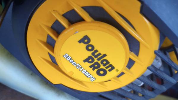 Poulan pro gas blower 1