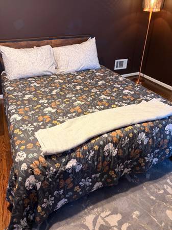 Queen Bed (Headboard & Frame) + Memory Foam Mattress 1
