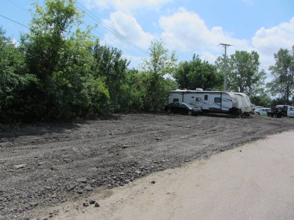 $1,234 Outside Paved RV Parking Space (Mundelein, IL)63918415854339122