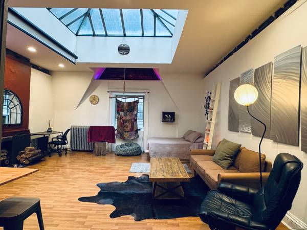 Skylit Studio Oasis | Midtown Manhattan | Avail 4/1 (1-12 months) 1