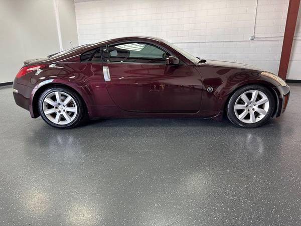 Diseño elegante de cupé 2003 Nissan 350Z Touring con características deportivas de rendimiento - $10,501 (+ Bueno/Malo/Sin crédito - ¡No hay problema!)63492565273219122