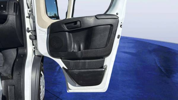 2017 RAM ProMaster - Photo 15