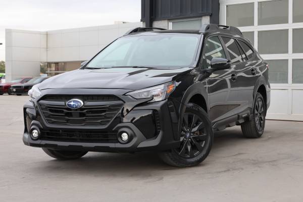 2023 Subaru Outback Onyx Edition XT photo 3