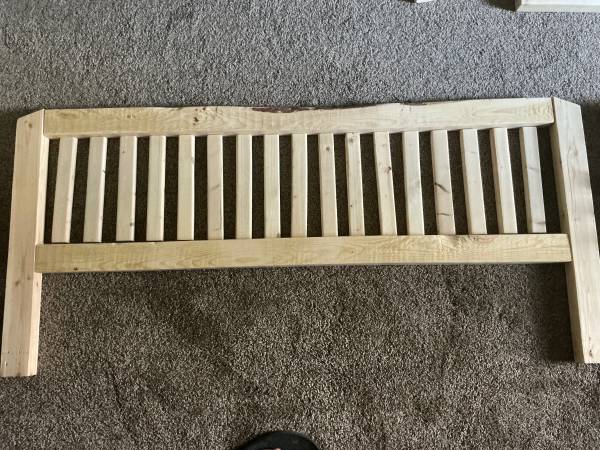 Swing bench with A-frame 1