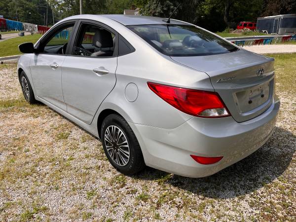 2016 Hyundai Accent - $5.49563478071428227123