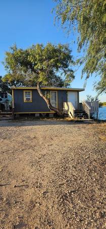 $300 / 1br - River front rv weekly rentals (5196 lindgreen river st)64036536090625120
