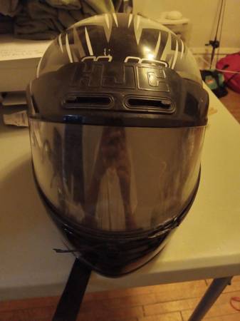 HJC HELMET (USED) 1