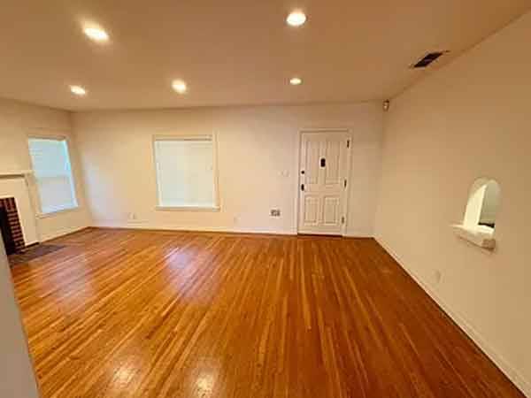 $820 / 2br - 1140ft2 - Update 2 bed 1 bath home ! (Sacramento, CA)64043494281217123