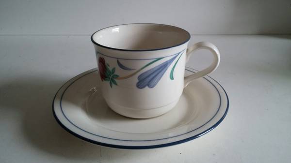 Lenox cup and saucer set of seven (7), Poppies on Blue pattern 1