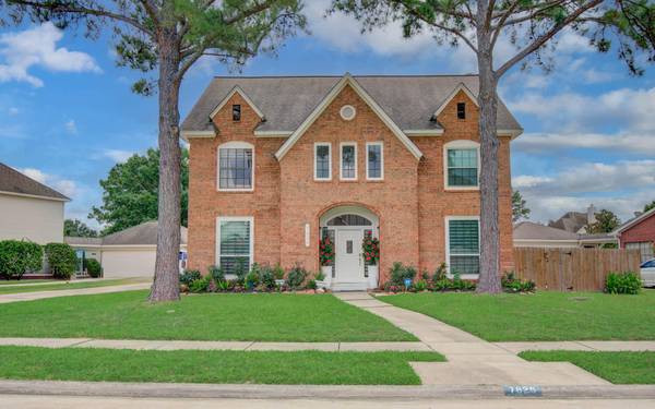 COPPERFIELD-2565 SQ FT-SELLER WILLING TO FINANCE W LARGE DOWN PAYMENT 1