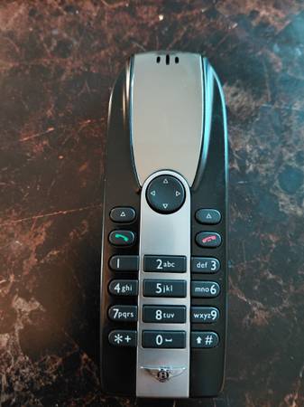 Misc: Bentley-branded car phone handset 1