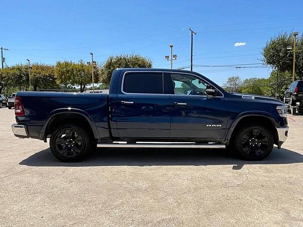 2020 RAM 1500 Laramie 4x4 - Photo 6