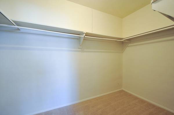 $1,859 / 1br - 1000ft2 - 1 BEDROOM AVAILABLE NOW IN CATONSVILLE! *REDUCED RENT* (Catonsville)63694428250753124