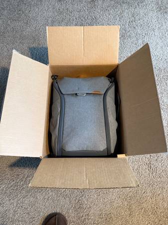 New Peak Design 20L Everyday Backpack 1