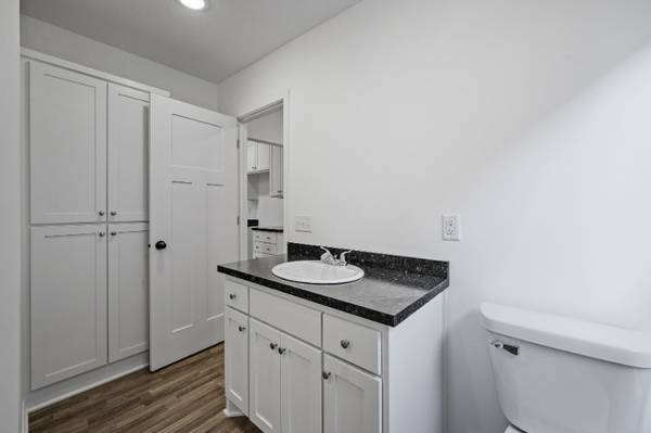 $1250.00 / 1br - 3606 Bryant Unit 264003960760833122