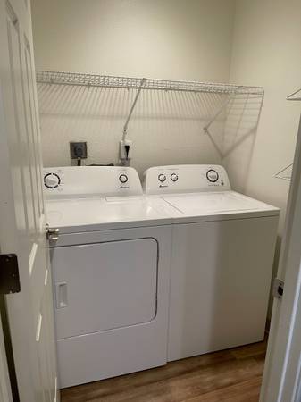 $2,295 / 2br - 1027ft2 - Price Drop On Your Dream Home In Lake Oswego (Lake Oswego, OR)63820763265665123